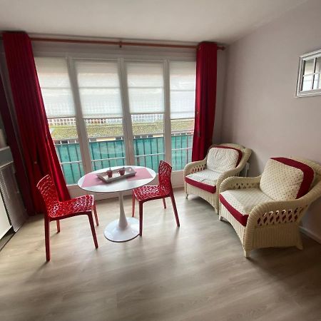 Studio Avec Parking Prive Au Coeur Du Treport Le Tréport Екстериор снимка